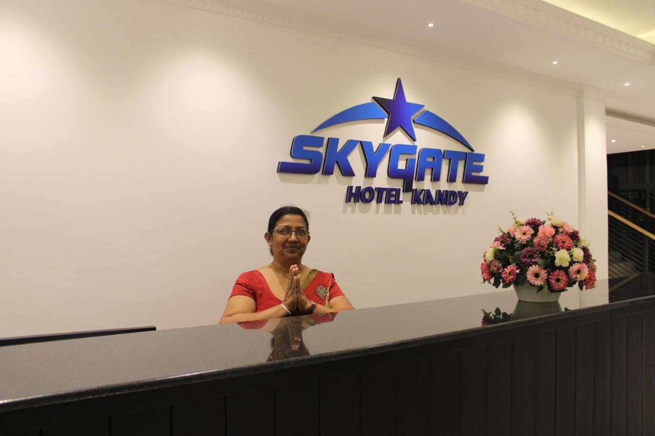 Sky Gate 康提 外观 照片